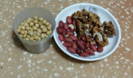 黄豆花生核桃芝麻豆浆,黄豆、花生、核桃、芝麻豆浆的完美融合